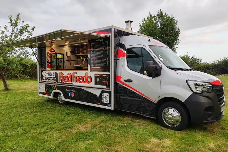 Camion Pizza Fredo spécialement réservé pour une soirée privée